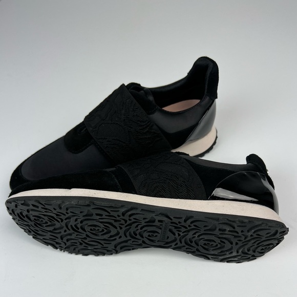 Taryn Rose slip on sneaker Carson Calf suede black rose embossed fabric - Picture 3 of 7